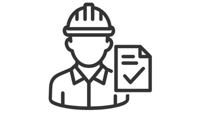 Symbolgrafik eines Bauleiters mit Bauplan – Bauüberwachung durch BAUATELIER Grunwald Schwarz-weiß Illustration eines Bauarbeiters mit Helm und Checkliste als Symbol für Bauleitung und Qualitätskontrolle
